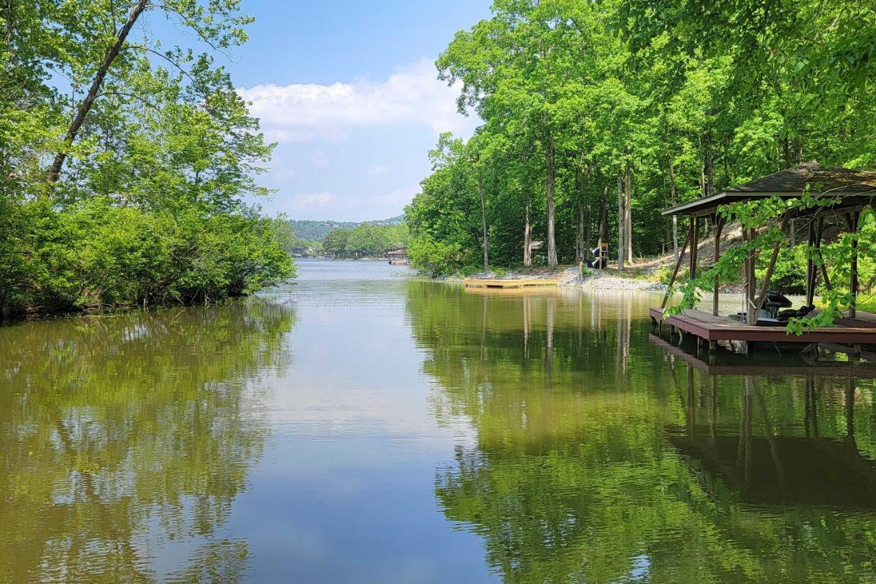 Lakeside Hot Springs Retreat With Kayaks And Boat Dock Hot Springs Village Dış mekan fotoğraf